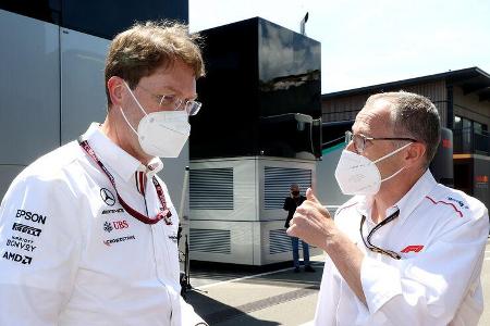 Ola Källenius - Stefano Domenicali - GP Österreich 2021 - Spielberg - Qualifikation