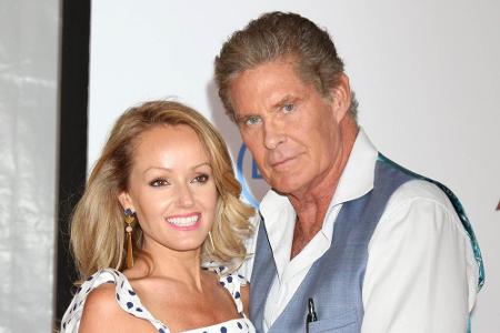 Hayley Roberts hatte zwar Bedenken, den 28 Jahre älteren David Hasselhoff zu daten, aber mit seinem ganz besonderen Charme h...