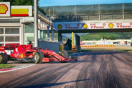 Charles Leclerc - Ferrari-Showrun - Maranello - 2020