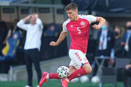 Kam mit seinem Tempo in eigene Duelle mit Walker. Konnte sich offensiv aber nur selten gegen den City-Verteidiger behaupten....