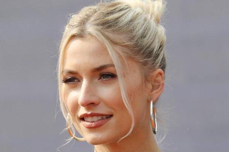 Lena Gercke vor wenigen Wochen auf dem Tennis-Turnier BMW Open 2021 in München.