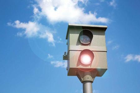 Kostenloser Knöllchen-Check: Lohnt der Einspruch gegen den Bußgeldbescheid?