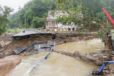 Viele Orte in Rheinland-Pfalz sind besonders vom Hochwasser betroffen, etwa Schuld im Landkreis Ahrweiler.
