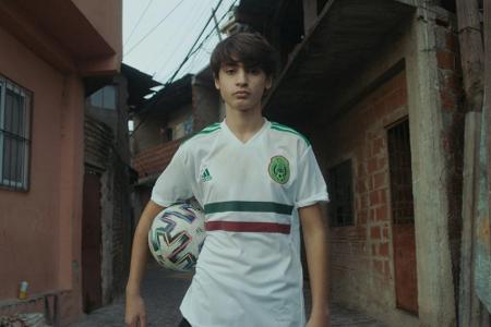 adidas schließt sich Common-Goal-Initiative an