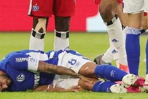 Knieverletzung: Schalke-Kapitän Latza fällt aus