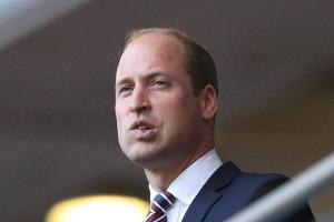 Angespannt verfolgte Prinz William die Partie England gegen Dänemark im Wembley-Stadion.