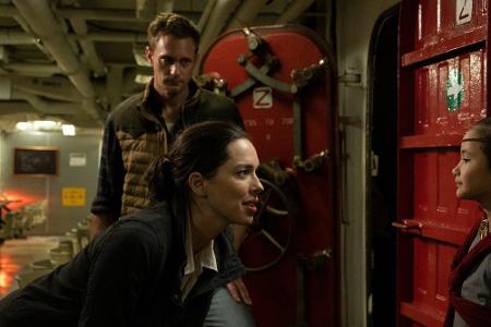Eine riskante Mission unter der Leitung der Wissenschaftler Dr. Nathan Lind (Alexander Skarsgård) und Dr. Ilene Andrews (Reb...