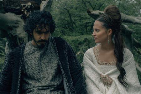 Um sich vor seiner Familie, seinem Volk und letztlich auch sich selbst zu beweisen, begibt sich der Neffe König Artus' auf d...