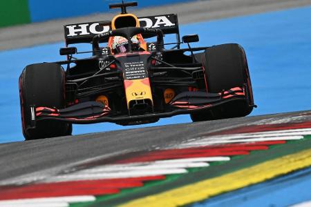 Formel 1: Hamilton mit Tagesbestzeit - Verstappen Dritter