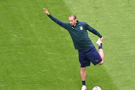 Italien mit Chiellini - De Bruyne startet für Belgien