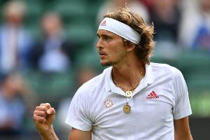 Lockerer Auftaktsieg für Zverev - auch Koepfer weiter, Kohlschreiber raus