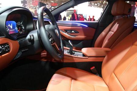 VinFast Lux A2.0, Paris 2018