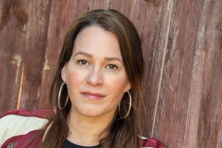 Franka Potente sieht sich zukünftig häufiger hinter der Kamera.