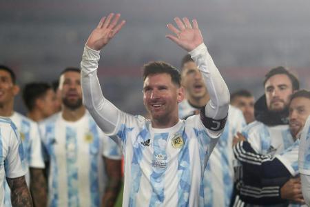 Messi führt Argentiniens Aufgebot an, auch Alario und Palacios nominiert