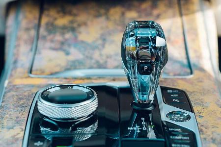 BMW X7 Nishijin Edition Japan