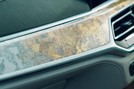 BMW X7 Nishijin Edition Japan