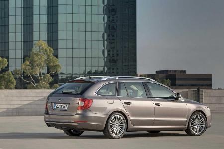 Skoda Superb: Die Neuauflage wird 20 Jahre alt