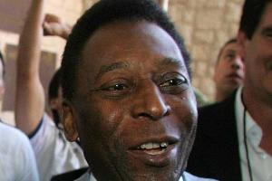 Tumor bei Fußball-Legende Pele entfernt