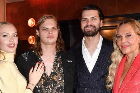 Cheyenne, Wilson, Jimi Blue und Natascha Ochsenknecht (v.l.) bekommen eine eigene TV-Show.