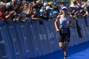 Deutsche Triathleten räumen in Hamburg drei Siege ab