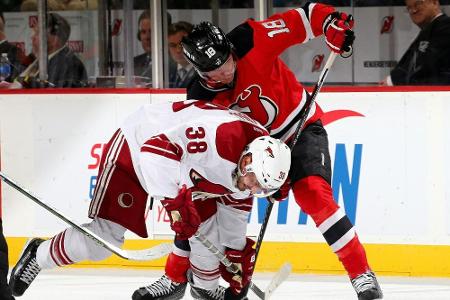 DEL: Krefelds Lessio bei tätlichem Angriff verletzt