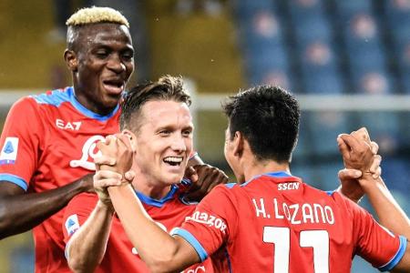 Napoli weiter mit weißer Weste