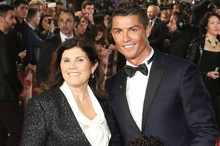 Dolores Aveiro und Cristiano Ronaldo auf dem roten Teppich