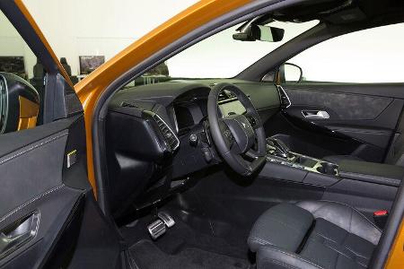 DS7 Crossback (2017)