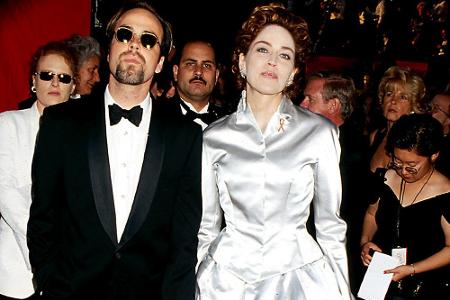 Sharon Stone geizt üblicherweise nicht mit ihren Reizen - doch was hatte die Schauspielerin im Jahr 1995 an? Ihr bodenlanges...