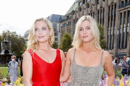 Lady Eliza Spencer (li.) und ihre Zwillingsschwester Lady Amelia Spencer