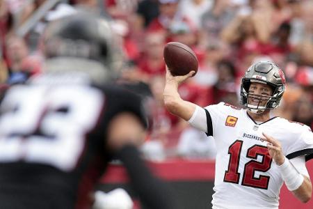 NFL: Fünf Touchdown-Pässe von Brady