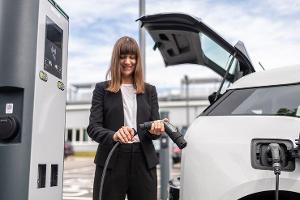 9/2021, Bosch Ladekabel