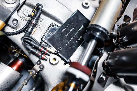 McLaren-Mercedes MP4-17 - Formel 1 - Rennwagen - Saison 2002/2003