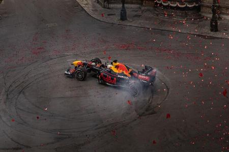 Red Bull - RB7 - Showrun - Palermo - 2021