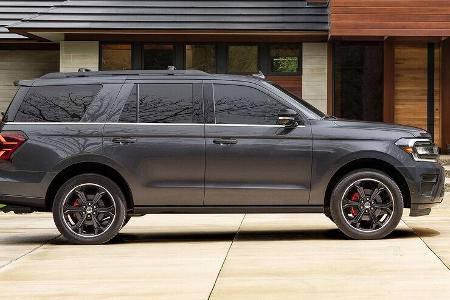 2022 Ford Expedition Stealth Edition Performance Package