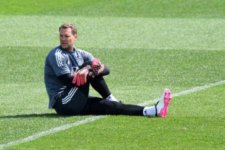 Flicks Heimpremiere: Neuer zurück im Tor - Gosens fällt aus