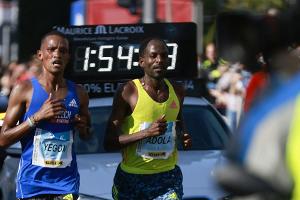 Adola gewinnt Berlin-Marathon - Weltrekord außer Reichweite