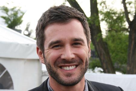 Ende Mai verriet Moderator Jochen Schropp (42), dass er bereits seit einem Jahr verlobt ist. 