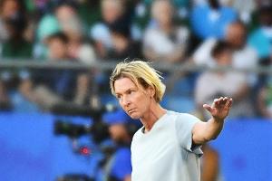 Voss-Tecklenburg spricht sich gegen Frauen-WM alle zwei Jahre aus