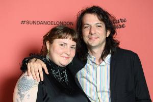 Lena Dunham mit Luis Felber im August 2021 in London.