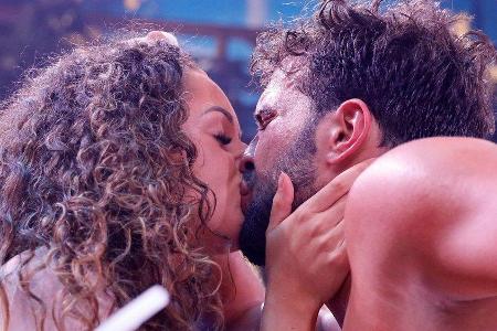 Samira und Yasin sind bereits Eltern geworden.