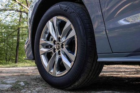 Toyota Sienna Woodland Special Edition