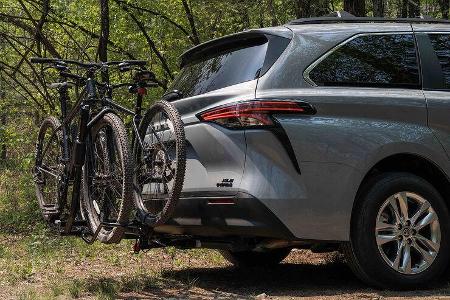 Toyota Sienna Woodland Special Edition