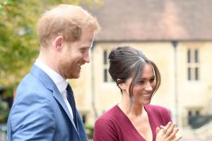 Prinz Harry und Herzogin Meghan setzen sich für eine gerechte Verteilung von Corona-Impfstoffen ein.