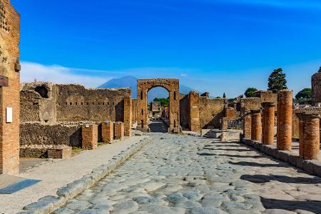 In Italien gibt es die faszinierenden Ausgrabungen von Pompeji zu sehen. Am 24. August des Jahres 79 nach Christus bricht in...