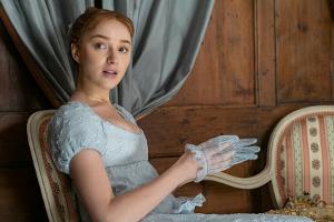 Phoebe Dynevor als Daphne Bridgerton.