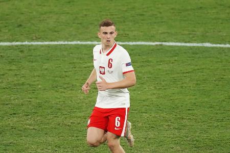 Nach 'Bild'-Informationen beobachten die Fohlen Kacper Kozlowski schon seit einem Jahr, sehen in ihm einen möglichen Nachfol...