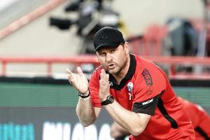 "Keine Gespräche": Baumgart dementiert FC-Interesse