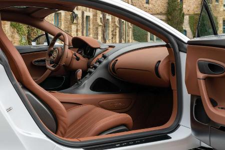 Bugatti Chiron Sport und Pur Sport: Augenschmaus bei Pariser Fotoshooting