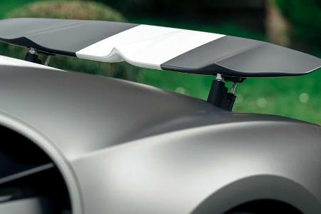 Bugatti Chiron Sport und Pur Sport: Augenschmaus bei Pariser Fotoshooting